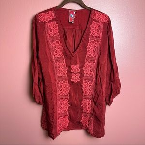 Johnny Was Collection deep red 3/4 sleeve embroidered blouse size medium